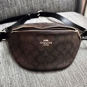 Coach belt bag/ fanny bag